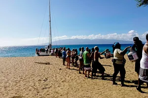 Cháy rừng Hawaii: Còi báo cháy không reo, dân nổi giận cách xử lý 