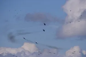 Triều Tiên điều tiêm kích, tàu tên lửa chặn máy bay do thám của Mỹ