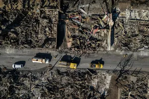 Cháy rừng Hawaii: Nhà chức trách lý giải tại sao không bấm còi báo động