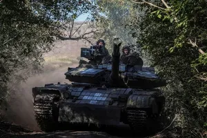 Nóng Nga-Ukraine 4-10: Moscow tố Kiev tấn công bom chùm trên đất Nga, Mỹ, NATO cảnh báo cạn nguồn lực viện trợ Kiev