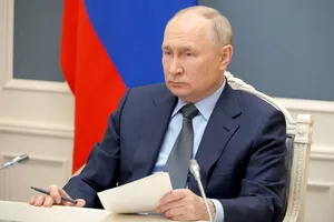 Ông Putin: Các chính sách kinh tế vĩ mô thiếu khôn ngoan khiến kinh tế thế giới khó khăn