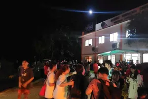 Philippines động đất mạnh, dân sơ tán lo sóng thần