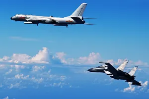 Nga-Trung tuần tra chung trên biển, Nhật-Hàn điều máy bay theo dõi