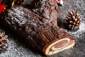 Món ăn thức uống thú vị trong tiệc tùng Giáng sinh các nước 