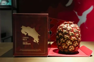 Bỏ hơn 10 triệu đồng mua một quả dứa, với nhiều người vẫn ‘đáng’