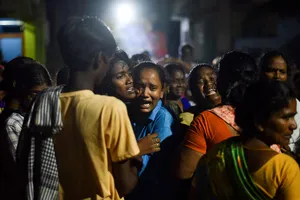 Ấn Độ: Uống rượu 'đồng quê', 36 người chết, hơn 60 người nhập viện