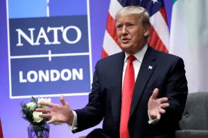 NATO 'vừa mừng, vừa lo' khả năng ông Trump tái đắc cử? 
