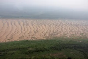 Chùm ảnh: Hàng loạt con sông vùng Amazon cạn đáy vì hạn hán lịch sử 