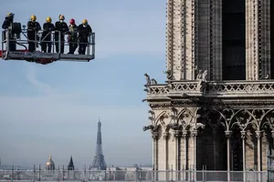 Nhà thờ Đức Bà Paris và lời hứa 5 năm