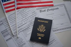 Biết gì về quyền công dân theo nơi sinh đang gây tranh cãi ở Mỹ?