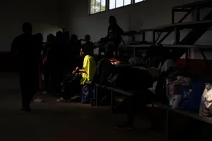 Người di cư bị trục xuất khỏi Mỹ và sự tiến thoái lưỡng nan