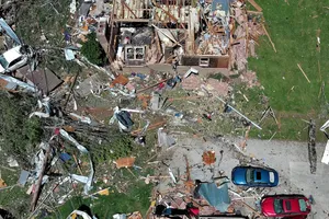 Kinh hoàng lốc xoáy ở Mỹ, 25 người thiệt mạng