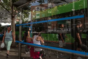 Tây Ban Nha đang lội ngược dòng xu hướng nhập cư như thế nào?