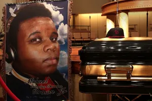 Chùm ảnh đám tang Michael Brown: Gợi nỗi đau 'phân biệt chủng tộc' nước Mỹ