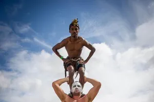 'Người khổng lồ' Ba Lan 'gặp nạn' ở Anh