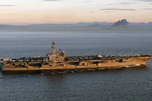 Mỹ không kích IS gần thủ đô Iraq