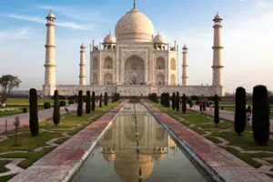 Tìm thấy thi thể hai người Anh chết trong khách sạn 