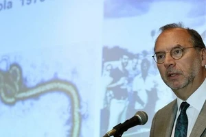 Trung Quốc dễ bùng phát ebola nhất