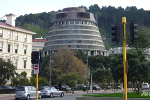 Đại sứ quán Mỹ nhận kiện hàng nghi chứa Ebola