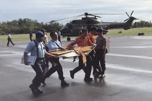 Vụ QZ8501 gặp nạn: Đã vớt 16 thi thể, dốc lực tìm hộp đen