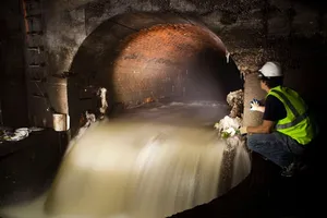 Chế biến bia 'sạch nhất thế giới' từ nước thải