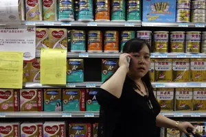 Sữa bột Trung Quốc lại dính bê bối hóa chất
