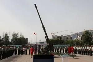 Trung Quốc chế tạo pháo xe tăng nhanh nhất thế giới