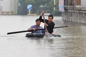 Mưa lũ kinh hoàng ở miền Nam Trung Quốc: 108 người chết