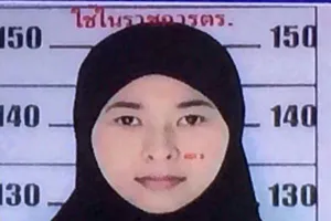 Nữ nghi phạm đánh bom Bangkok bị truy nã lên tiếng