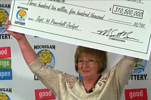 Trúng số độc đắc hơn 310 triệu USD