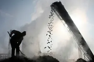 Bốn thợ mỏ Trung Quốc được giải cứu sau 36 ngày