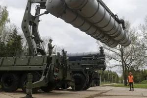 Ấn Độ thuận lợi tiếp nhận "rồng lửa" S-400 