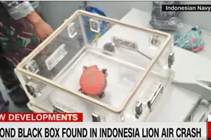 Tìm thấy hộp đen máy bay Lion Air rơi xuống biển