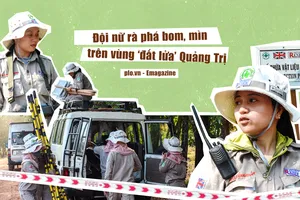 Đội nữ rà phá bom, mìn vùng ‘đất lửa’ Quảng Trị