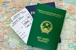 Thực hư tin đồn EU đổi cách cấp visa vì vụ 39 người chết ở Anh