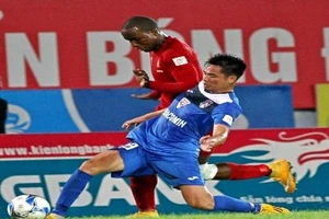 Vòng 24 V-League: Thủ môn sai lầm, Than Quảng Ninh ôm hận