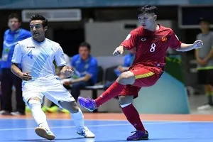 HLV Bruno: 'Quên trận thắng Guatemala đi, hãy nghĩ đến Paraguay'