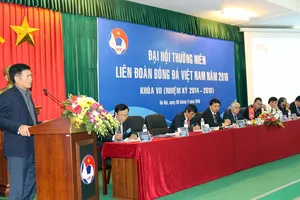 Đại hội VFF: Sáng chen lẫn tối