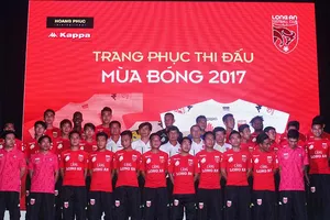 Long An đá bóng vì người hâm mộ