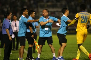 HA Gia Lai kiến nghị VFF làm rõ sai lầm của trọng tài