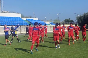 U-22 Việt Nam mệt bở hơi tai ở Hàn Quốc