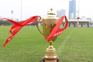 Cúp thật V-League đặt tại ba sân ở vòng đấu cuối
