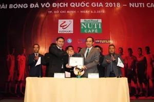 NutiFood thưởng nóng cho hành động fair play sân cỏ