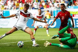 Quái kiệt Muller khao khát đi vào lịch sử cùng tuyển Đức 