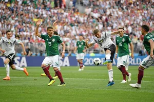 Đức – Mexico (0-1): Muối mặt nhà đương kim vô địch!