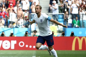 HLV Southgate nói gì sau khi Harry Kane ghi cú hat trick?