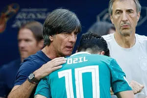 HLV Joachim Loew tuyên bố sốc sau khi Đức thất bại ê chề!