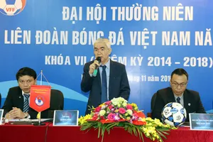 Bất ngờ nhường nhau ghế chủ tịch VFF 
