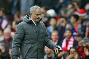 Man United đá như muốn Mourinho bị sa thải