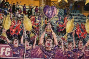 Mới có 5/24 CLB chuyên nghiệp đủ chuẩn... chuyên nghiệp